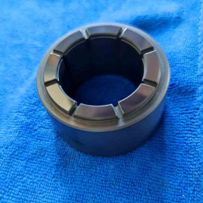 Tùy chỉnh SiCC + C Bushing đáp ứng nhu cầu nhiệt độ cao của ngành công nghiệp ô tô